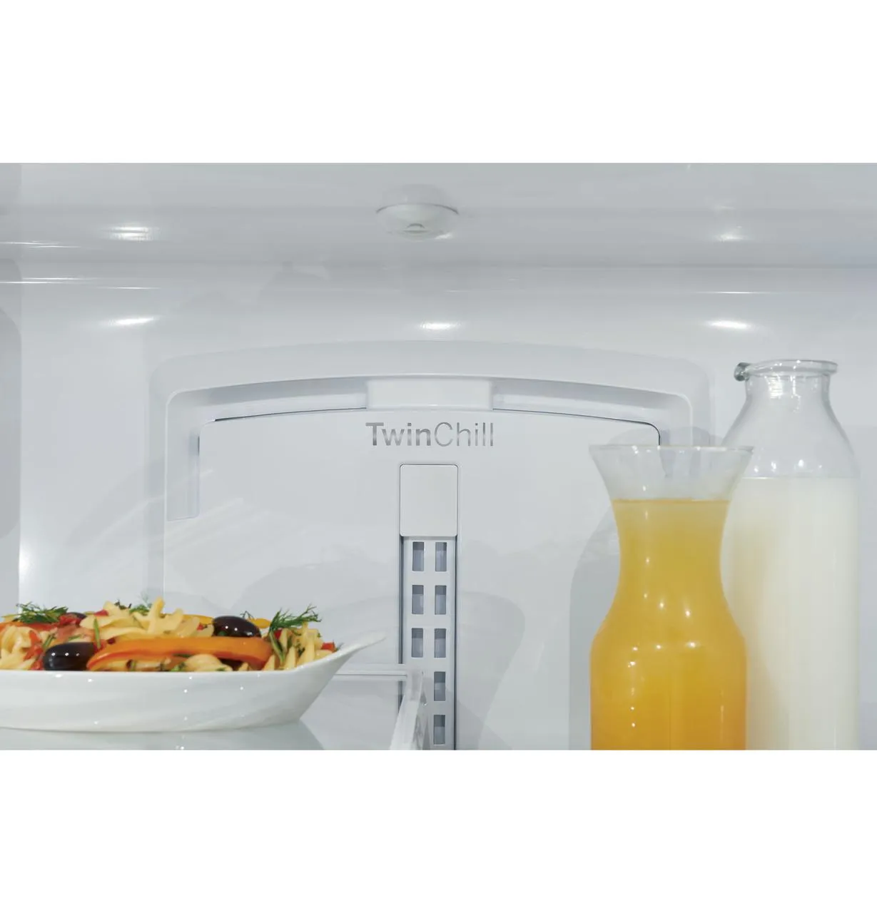 Cafe CFE28TP2MS1 Caf(eback)™ ENERGY STAR® 27.7 Cu. Ft. Smart French-Door Refrigerator with Hot Water Dispenser