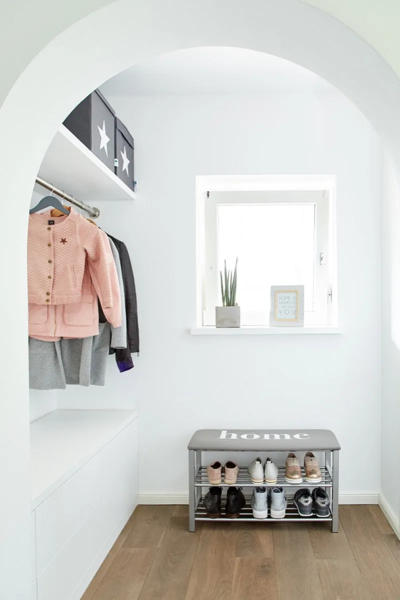 Shoe Rack With Cushion "Home"